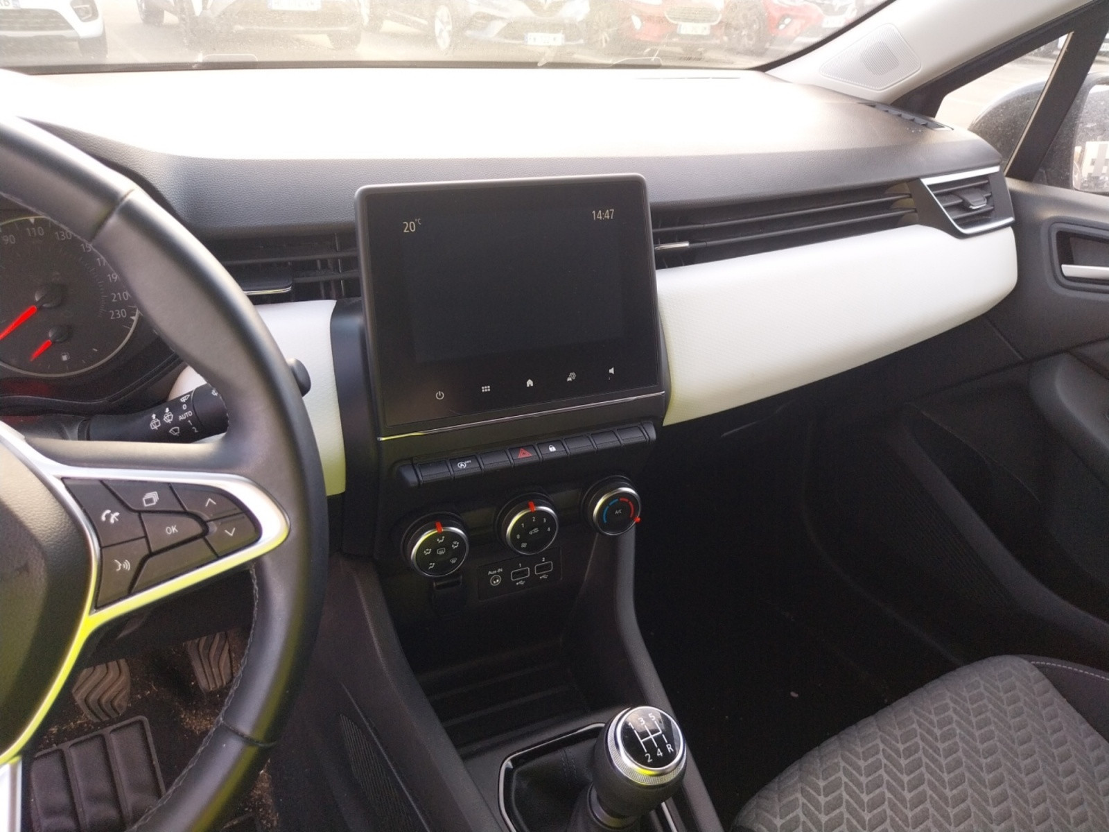Vente en ligne Renault Clio 5 Clio SCe 65 au prix de 13 290 €