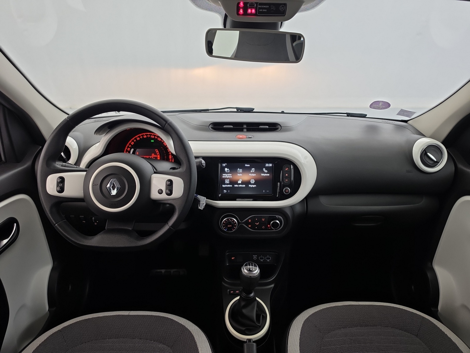 Vente en ligne Renault Twingo 3  SCe 65 - 21 au prix de 10 990 €