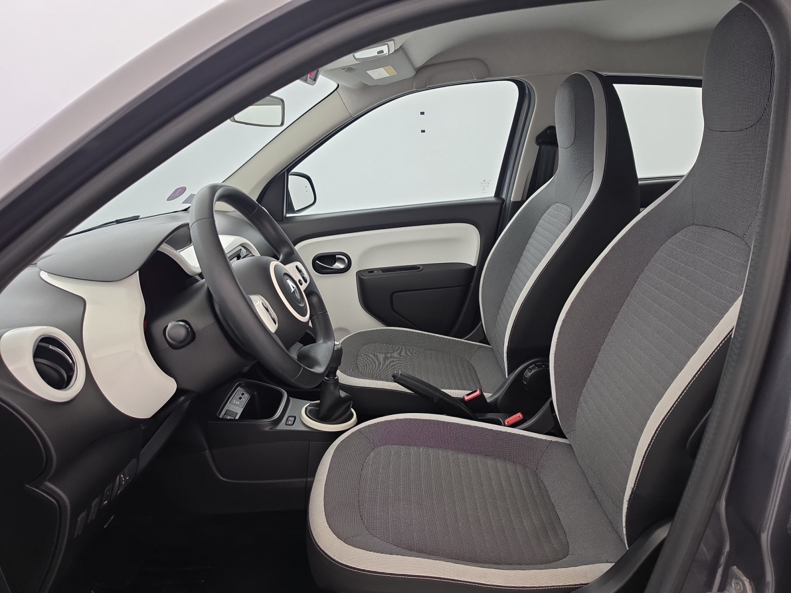 Vente en ligne Renault Twingo 3  SCe 65 - 21 au prix de 10 990 €