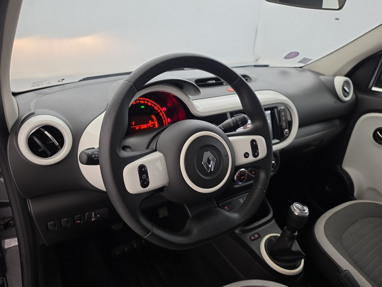 Vente en ligne Renault Twingo 3  SCe 65 - 21 au prix de 10 990 €