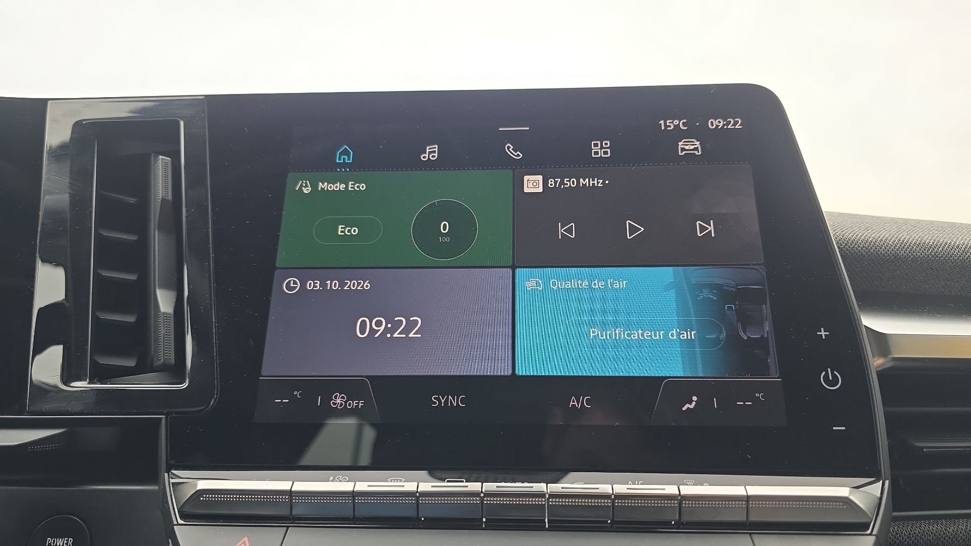 Vente en ligne Renault Megane E-Tech  EV40 130ch standard charge au prix de 18 990 €