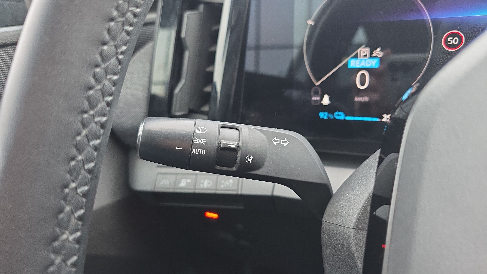 Vente en ligne Renault Megane E-Tech  EV40 130ch standard charge au prix de 18 990 €