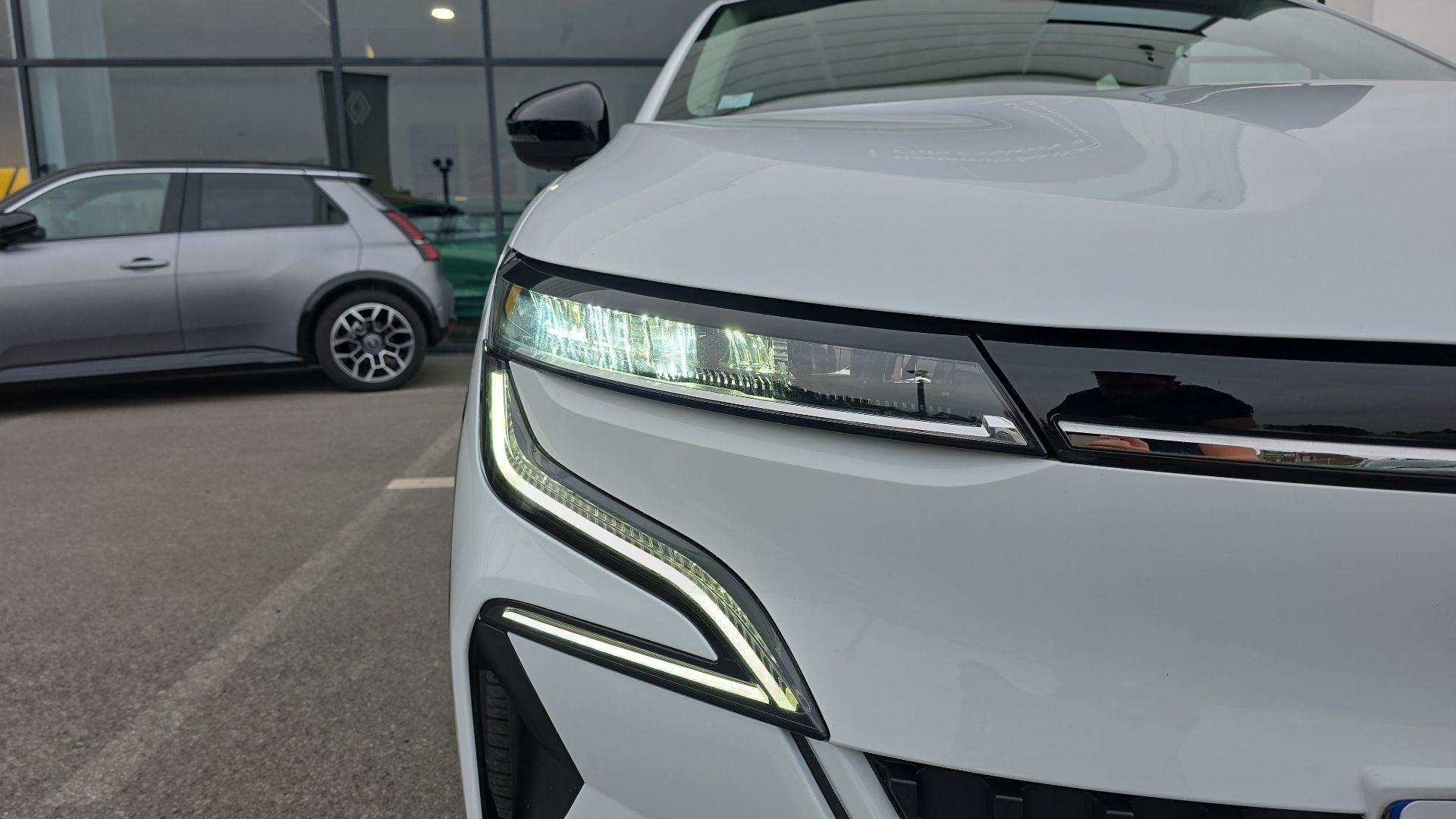Vente en ligne Renault Megane E-Tech  EV40 130ch standard charge au prix de 18 990 €