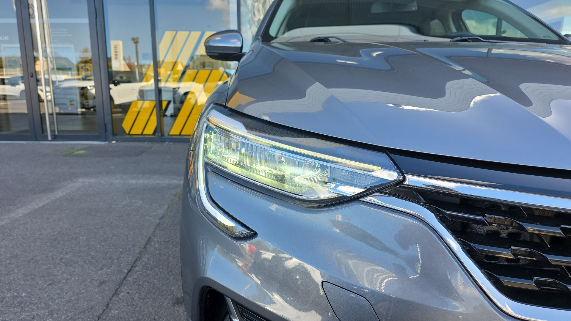 Vente en ligne Renault Arkana  E-Tech hybride 145 - 22 au prix de 19 990 €