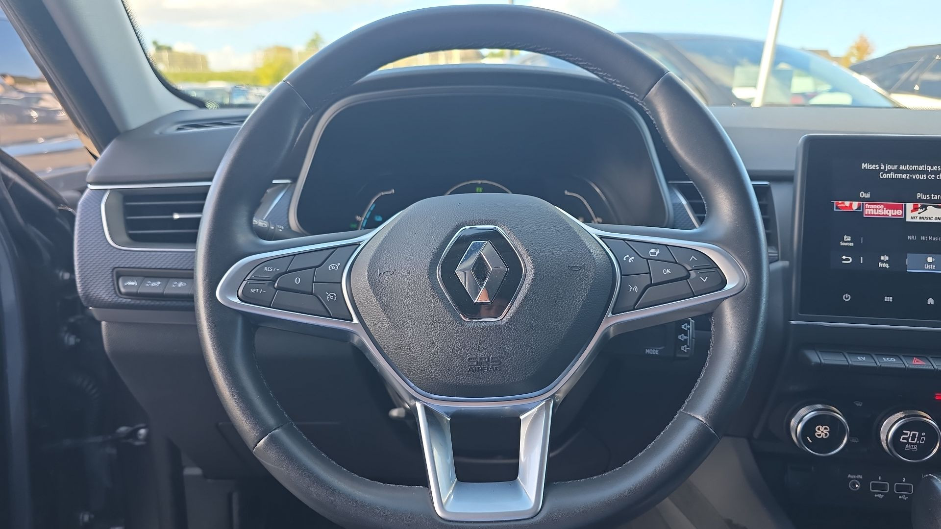 Vente en ligne Renault Arkana  E-Tech hybride 145 - 22 au prix de 19 990 €