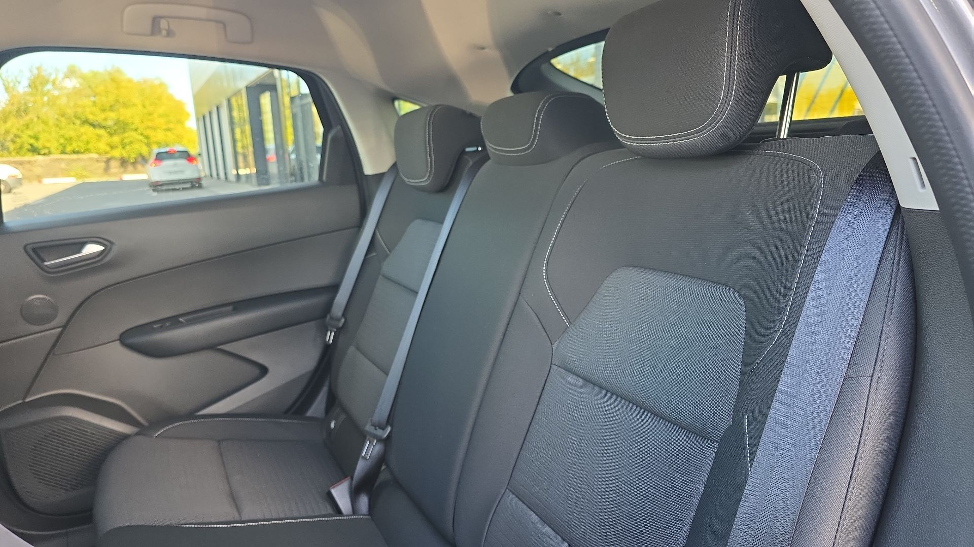 Vente en ligne Renault Arkana  E-Tech hybride 145 - 22 au prix de 19 990 €