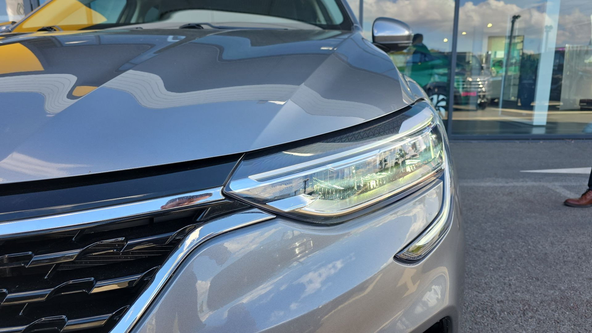 Vente en ligne Renault Arkana  E-Tech hybride 145 - 22 au prix de 19 990 €