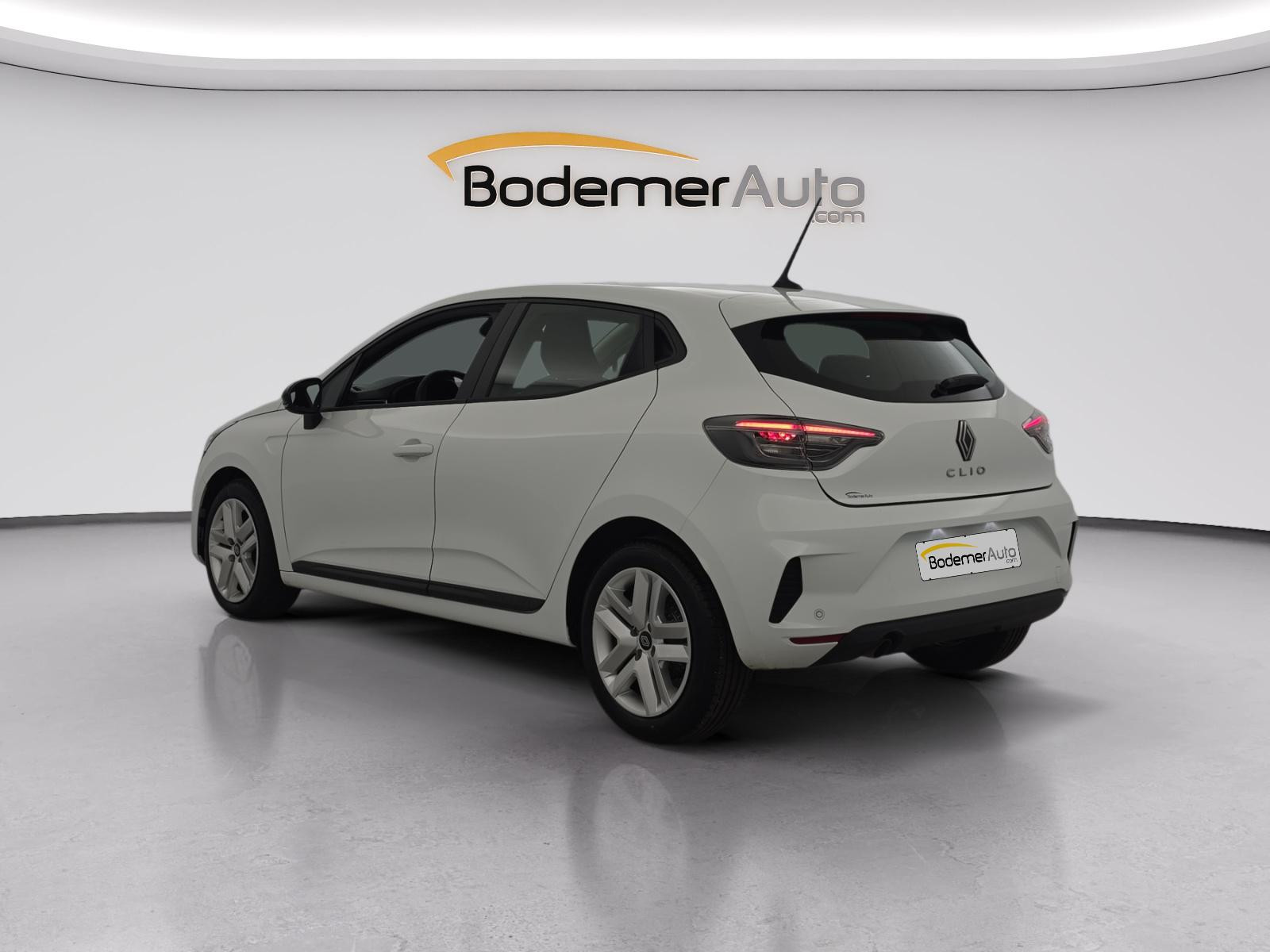 Vente en ligne Renault Clio 5 Clio TCe 90 ch GSR2 au prix de 15 490 €