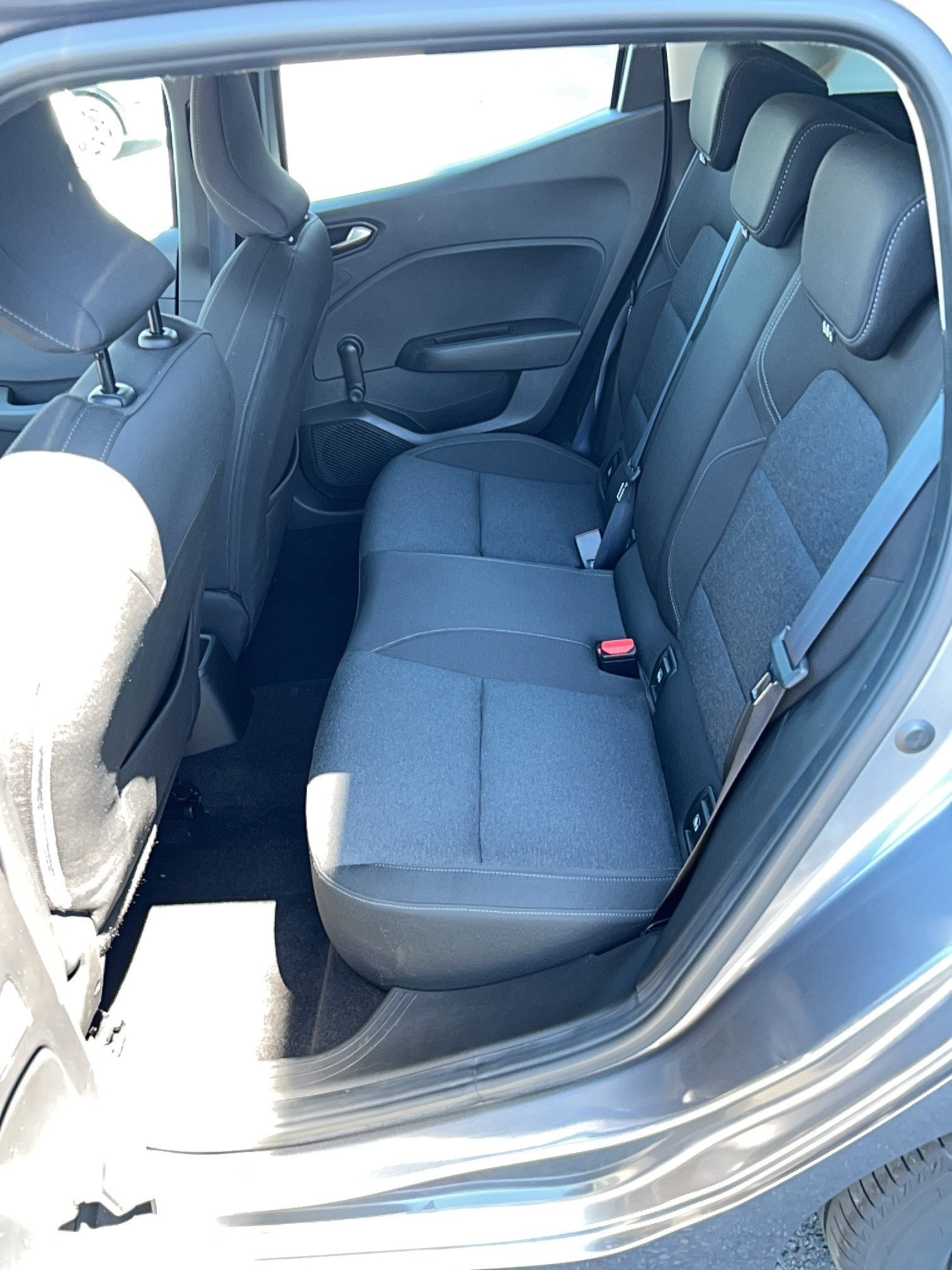 Vente en ligne Renault Clio 5 Clio TCe 90 au prix de 13 990 €