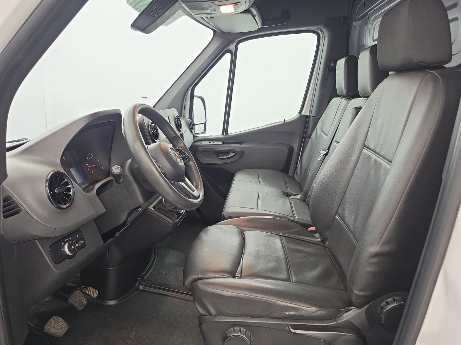 Vente en ligne Mercedes Sprinter Fourgon SPRINTER FGN 314 CDI 37 3.5T PROPULSION au prix de 26 990 €