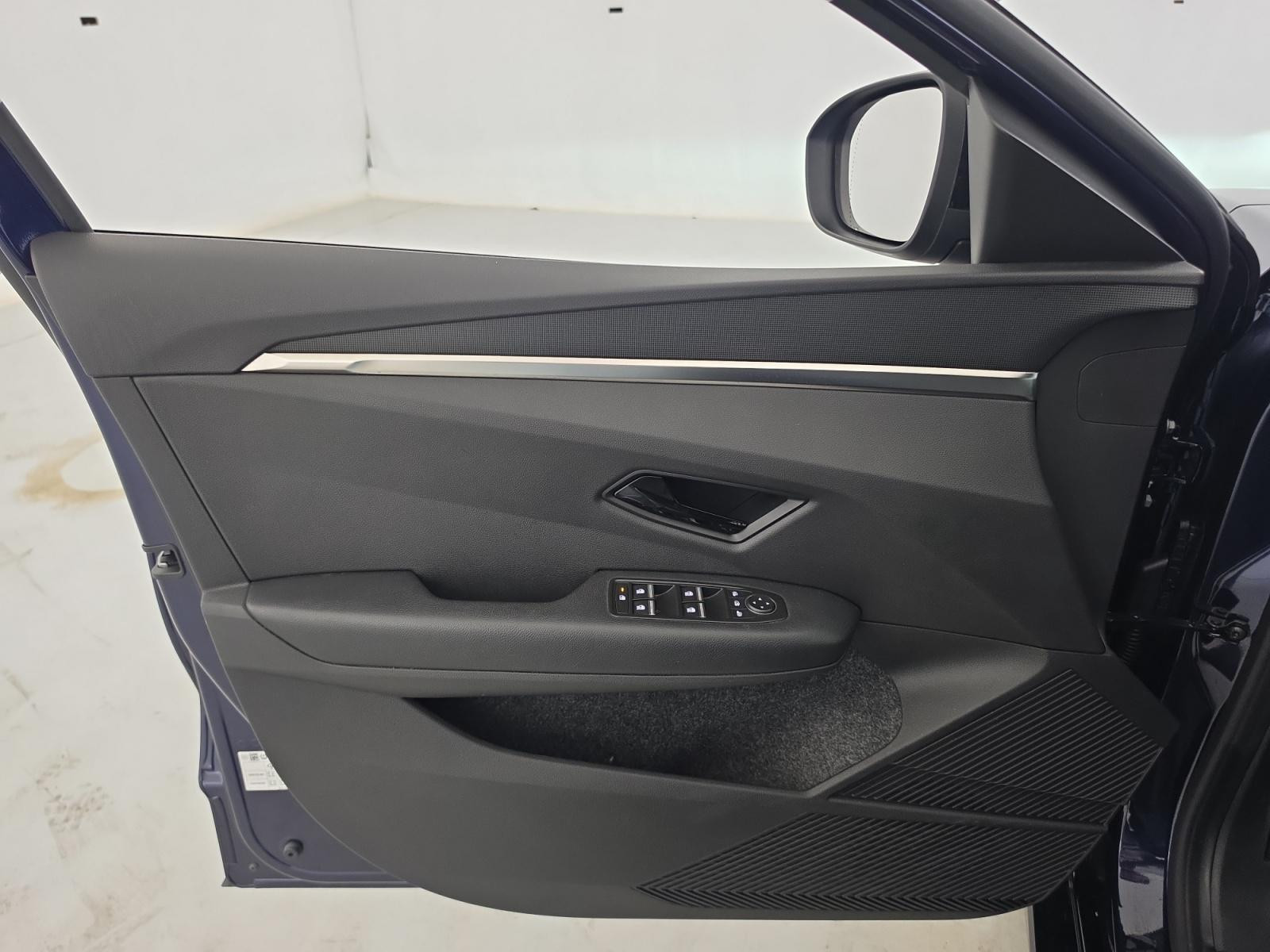 Vente en ligne Renault Megane E-Tech  EV40 130ch boost charge au prix de 20 990 €