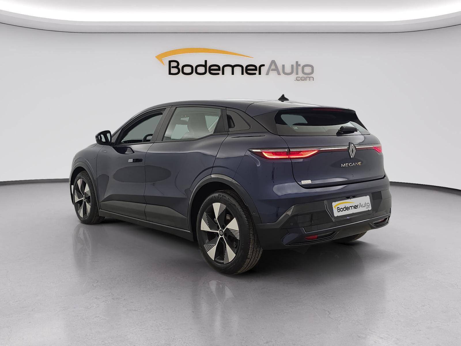 Vente en ligne Renault Megane E-Tech  EV40 130ch boost charge au prix de 20 990 €