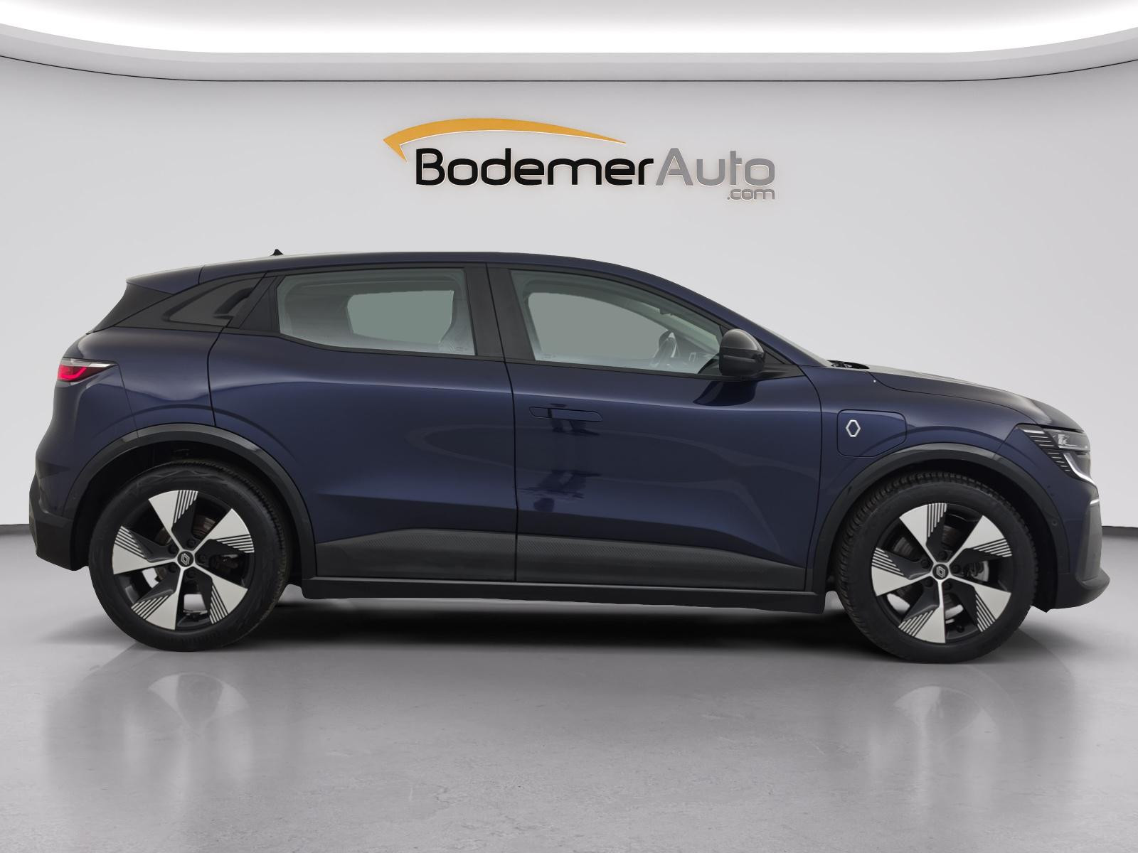 Vente en ligne Renault Megane E-Tech  EV40 130ch boost charge au prix de 20 990 €