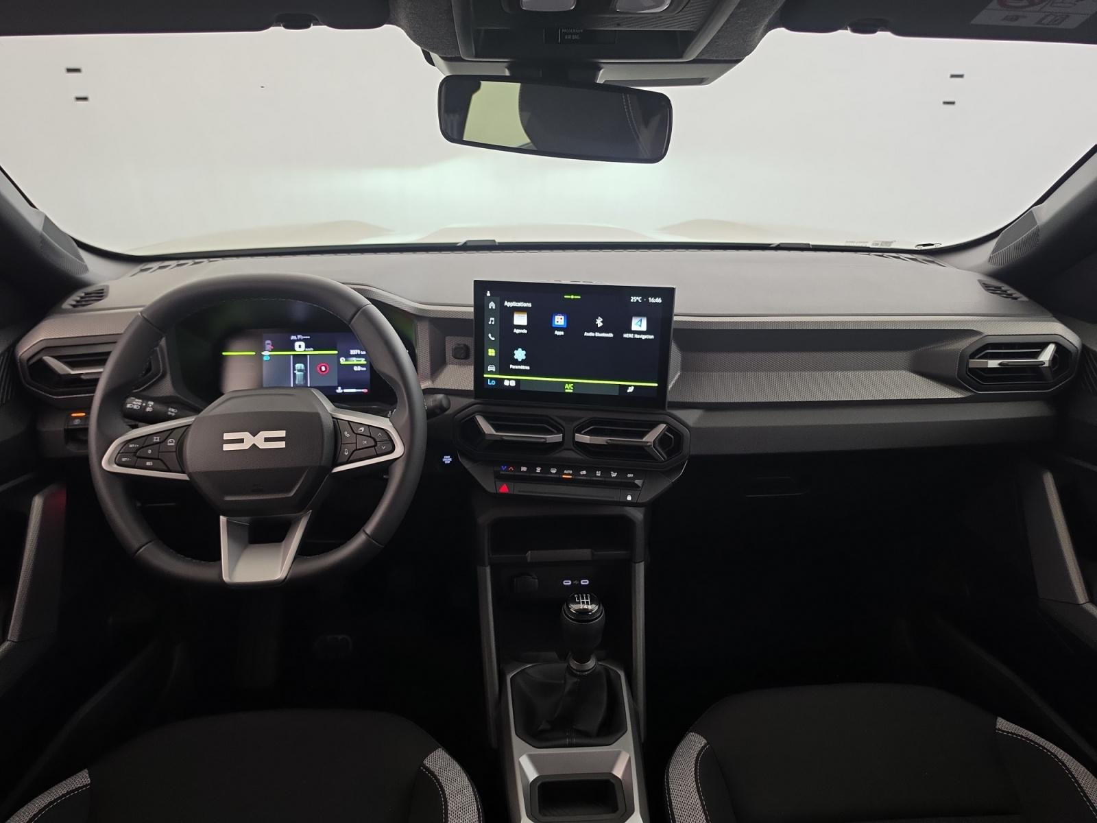Vente en ligne Dacia Duster  Mild Hybrid 140 au prix de 25 990 €