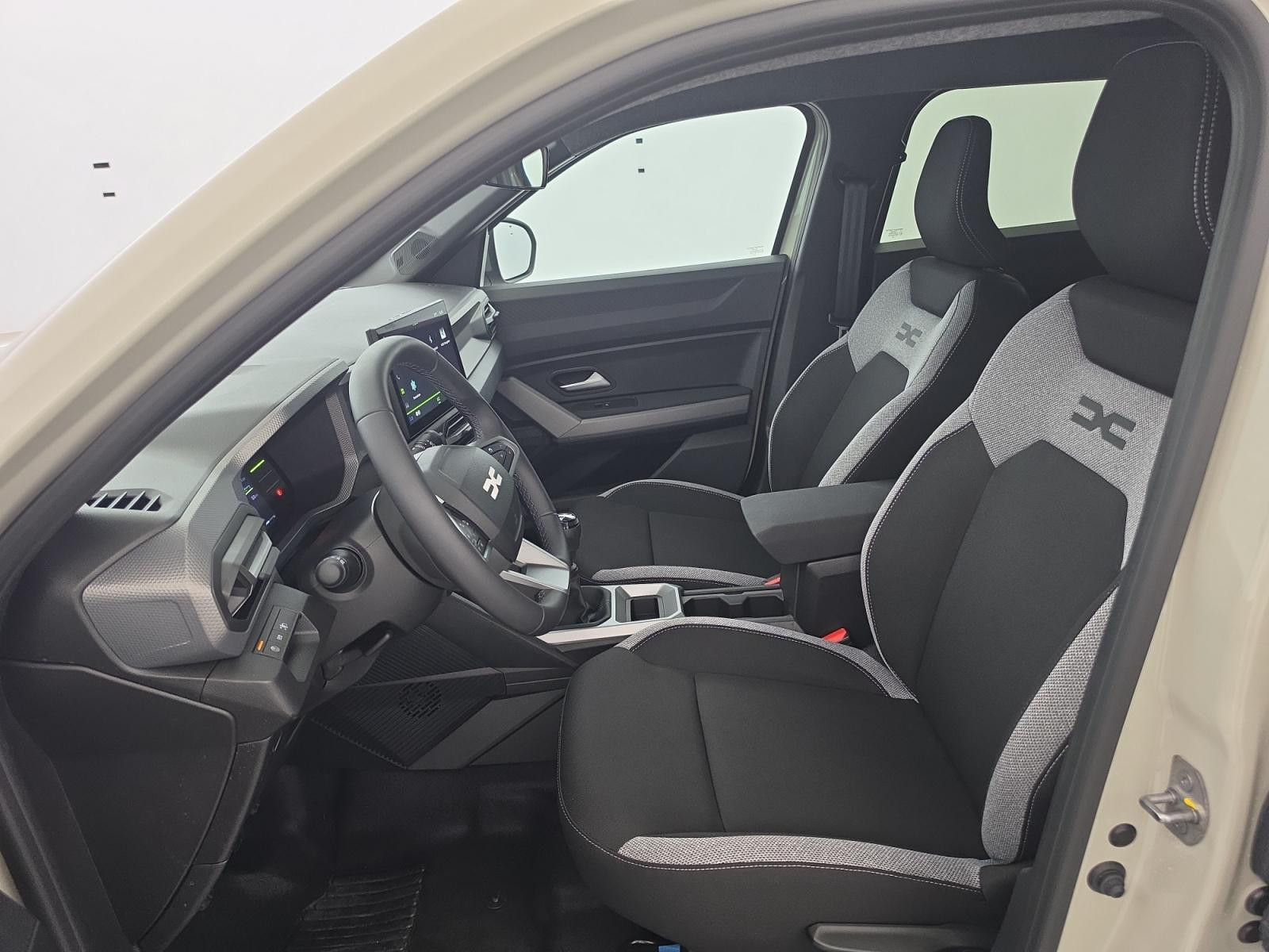 Vente en ligne Dacia Duster  Mild Hybrid 140 au prix de 25 990 €