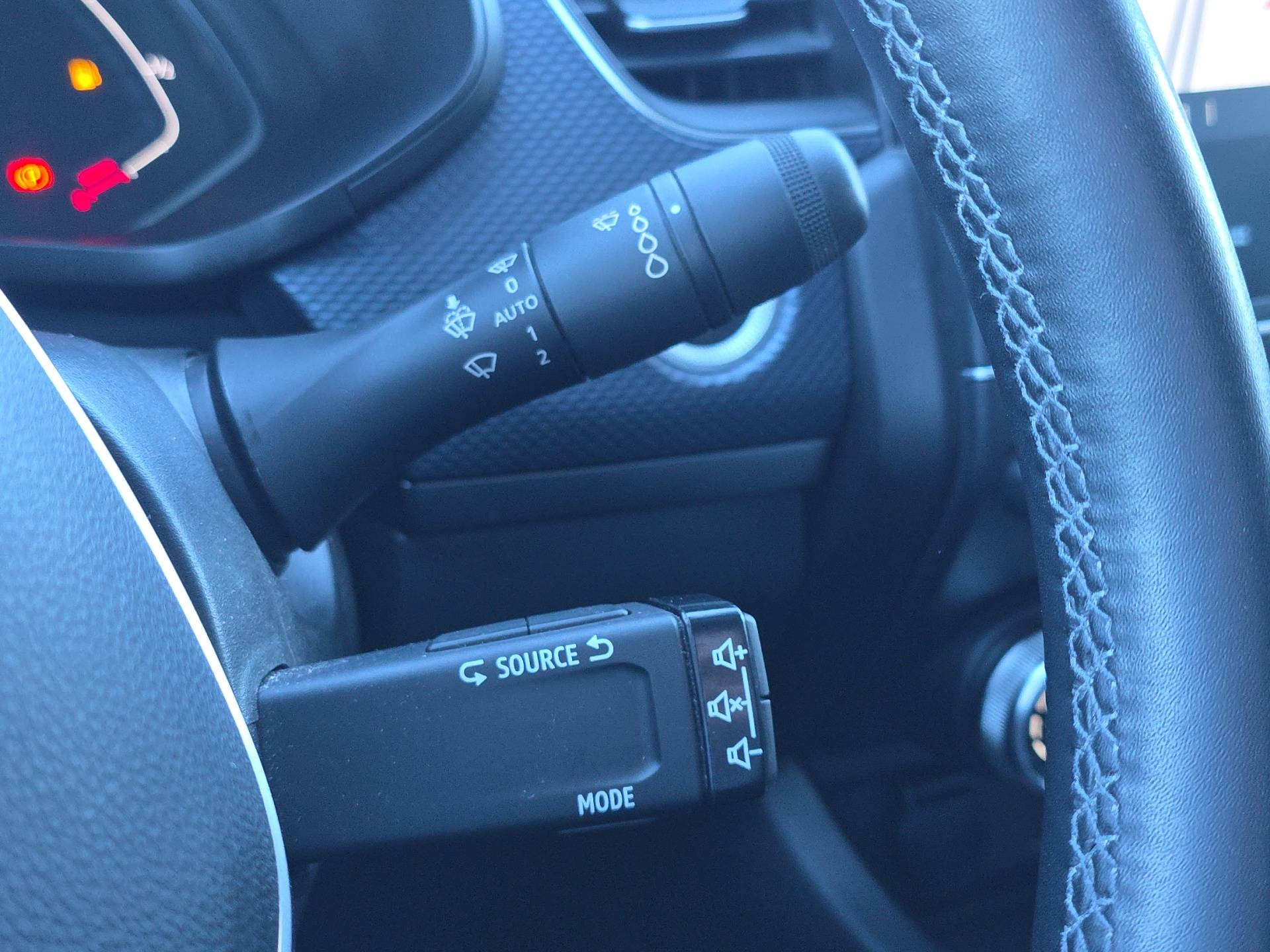 Vente en ligne Renault Arkana  E-Tech hybride 145 - 22 au prix de 18 990 €