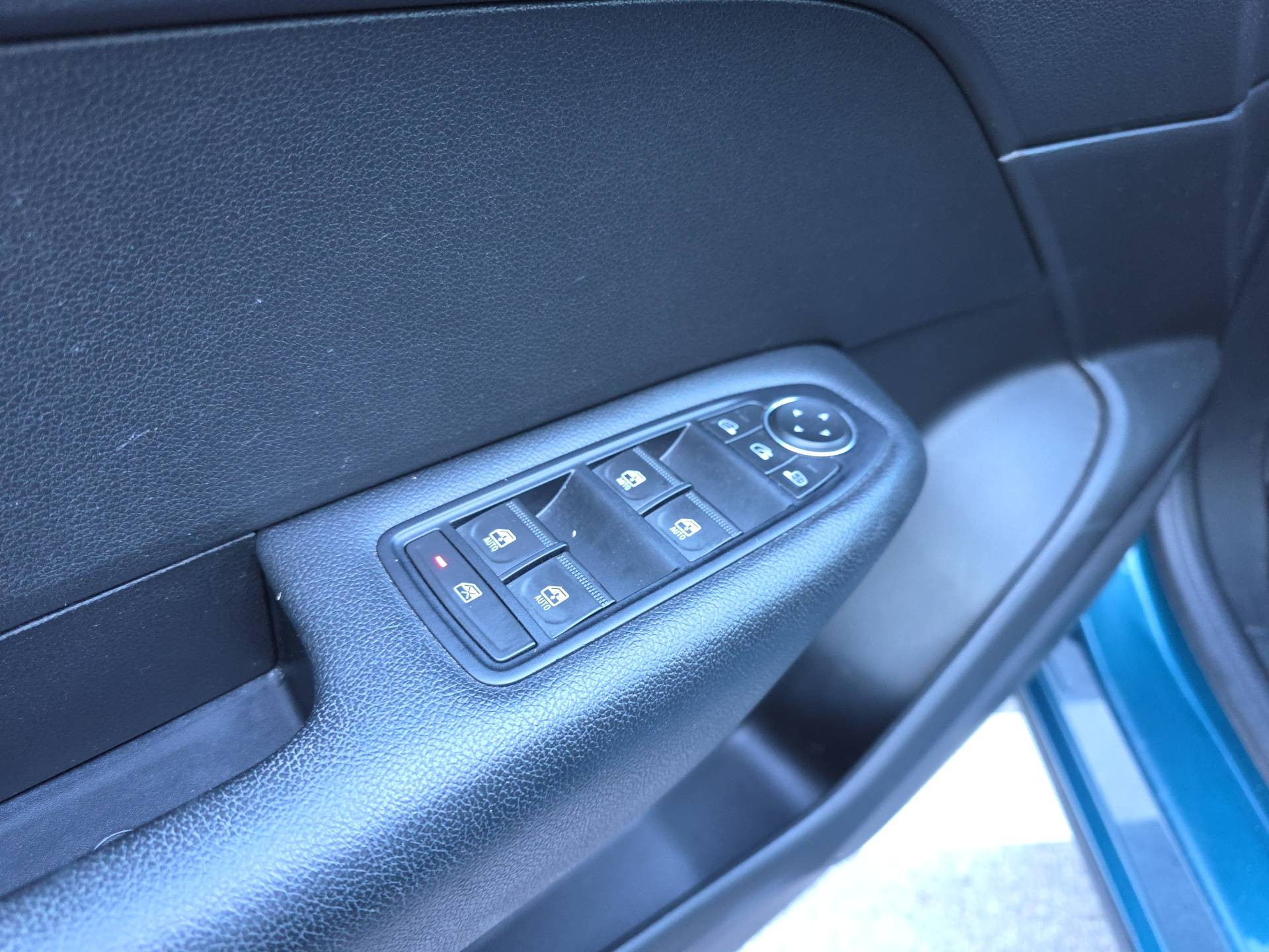 Vente en ligne Renault Arkana  E-Tech hybride 145 - 22 au prix de 18 990 €