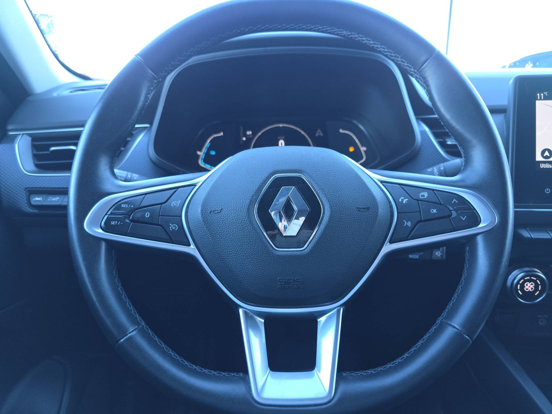 Vente en ligne Renault Arkana  E-Tech hybride 145 - 22 au prix de 18 990 €