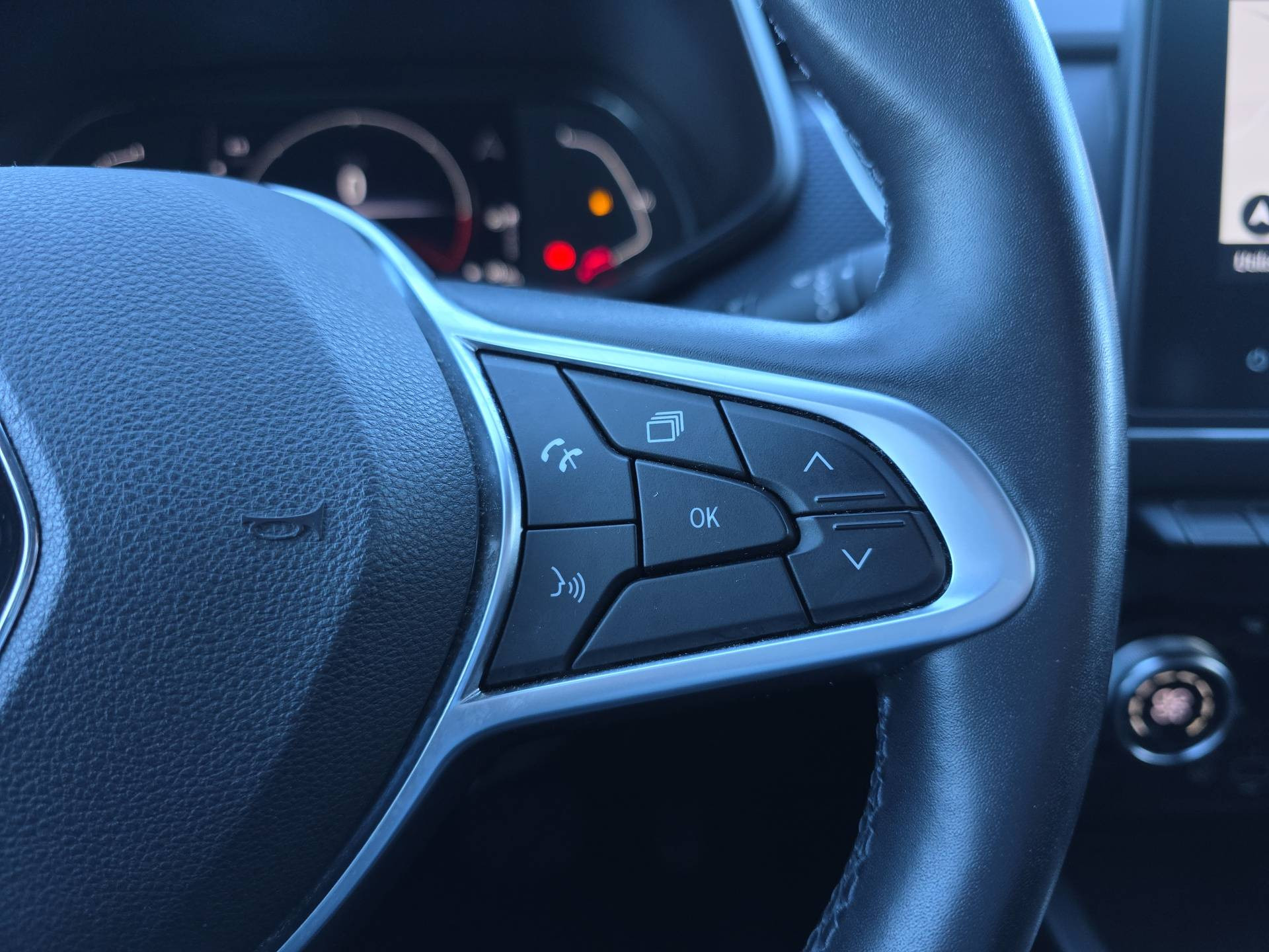 Vente en ligne Renault Arkana  E-Tech hybride 145 - 22 au prix de 18 990 €
