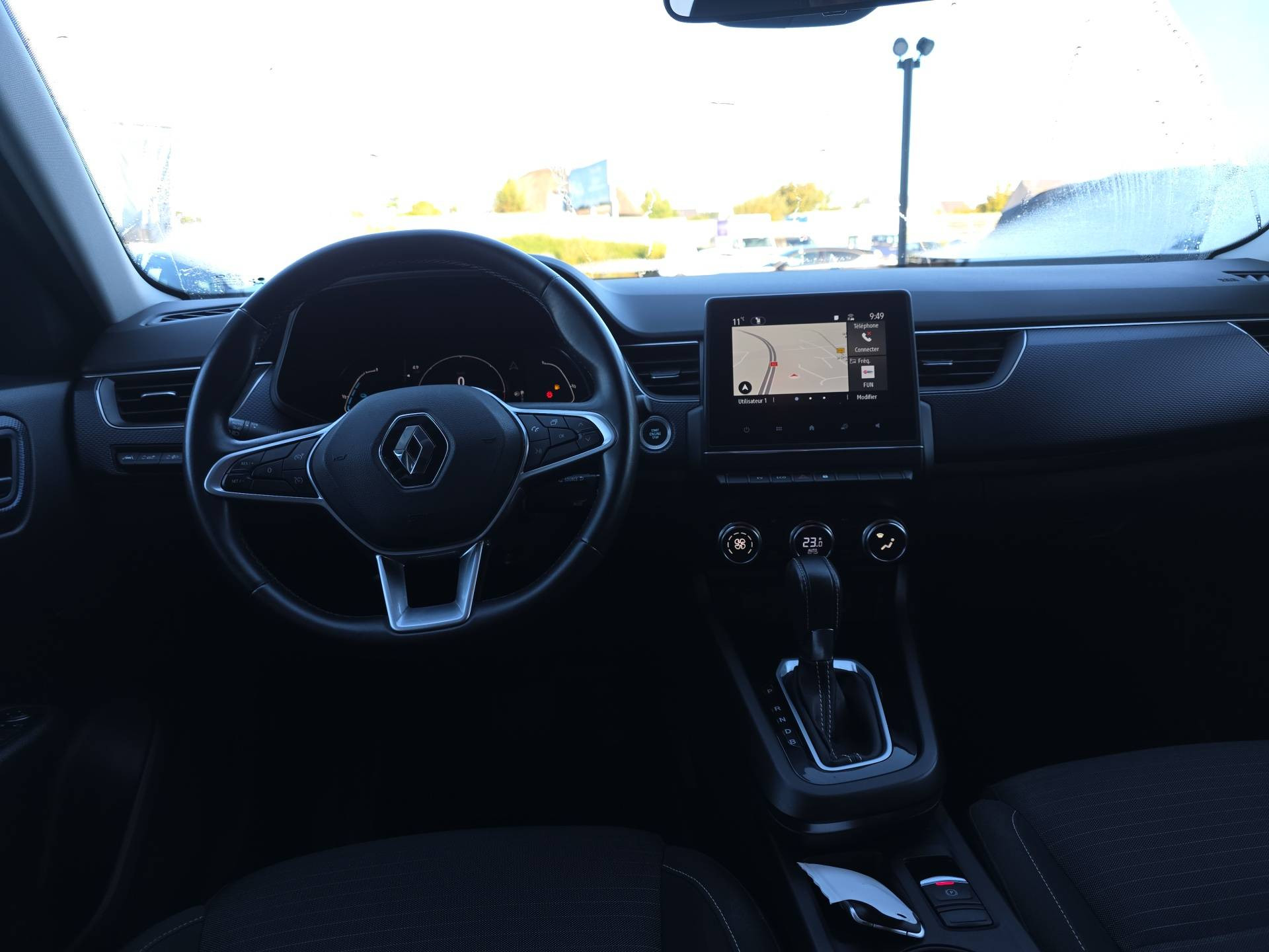 Vente en ligne Renault Arkana  E-Tech hybride 145 - 22 au prix de 18 990 €