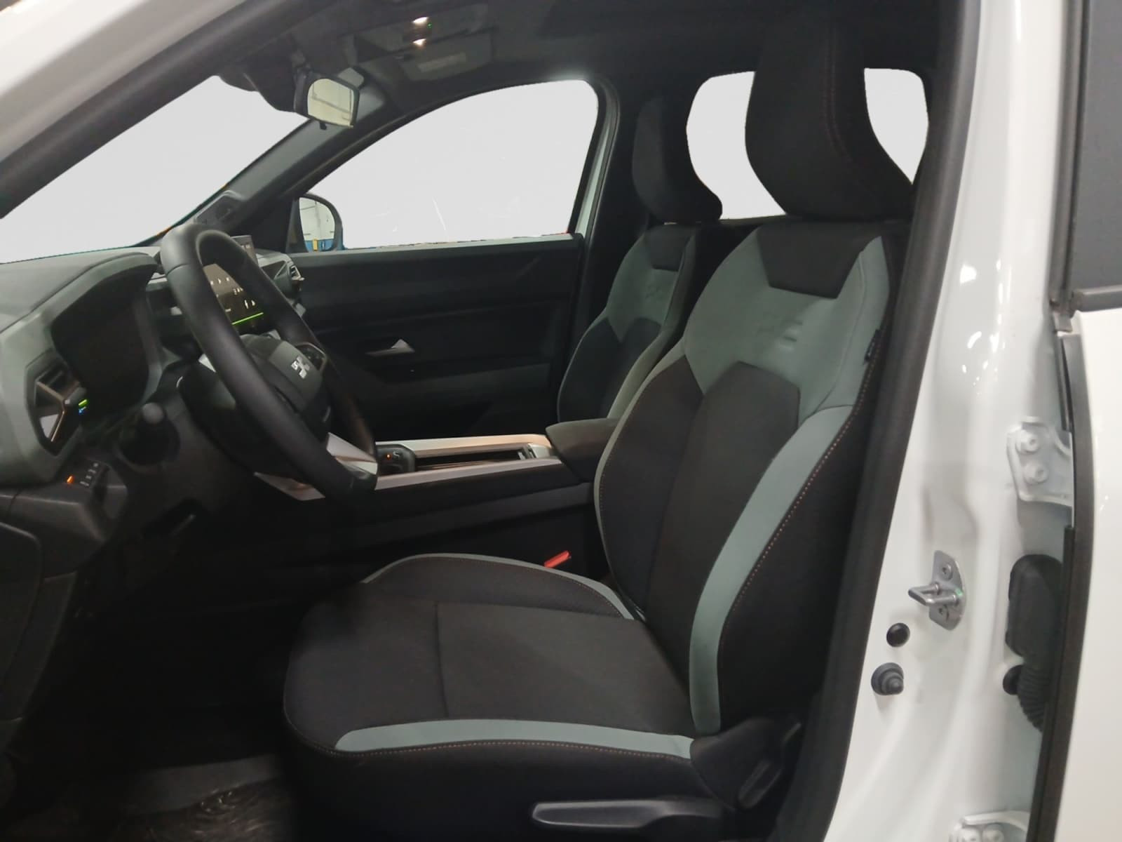 Vente en ligne Dacia Bigster  155 au prix de 30 590 €