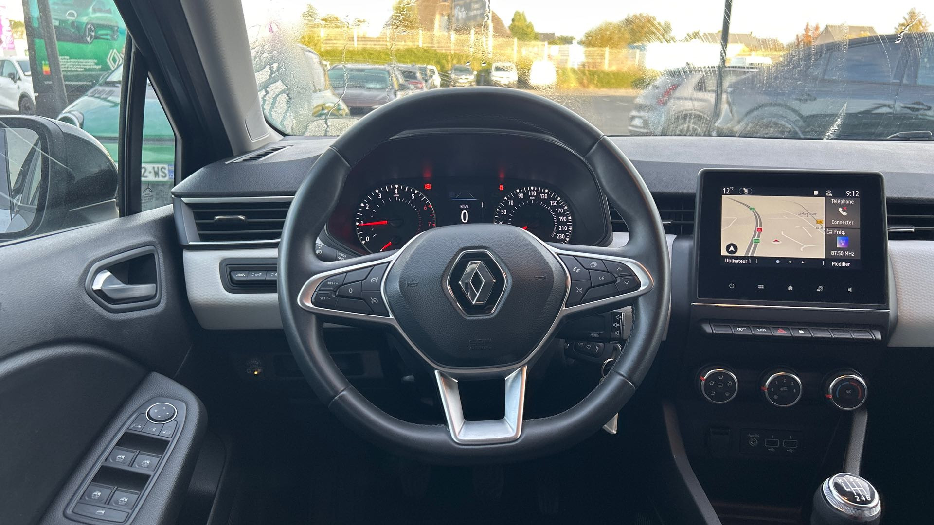 Vente en ligne Renault Clio 5 Clio TCe 100 GPL au prix de 13 990 €