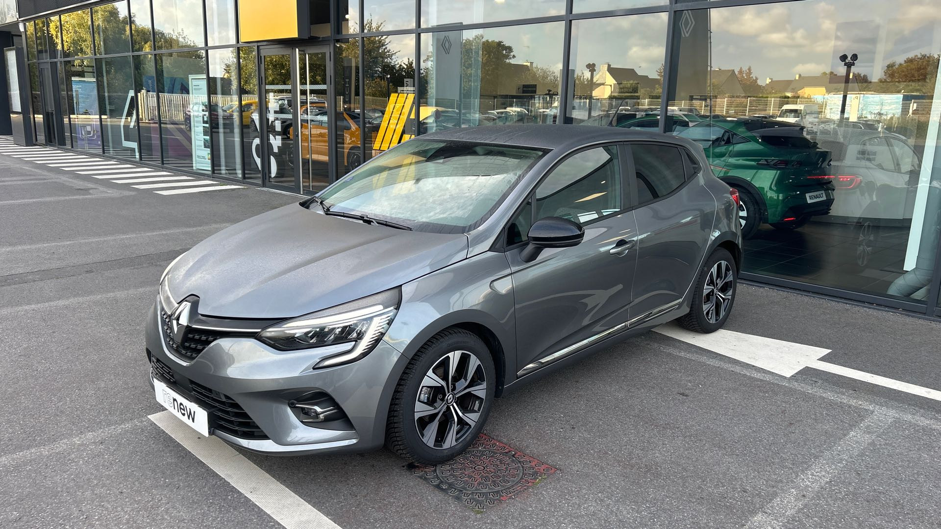 Renault Clio 5 Clio TCe 100 GPL occasion de 2023 en vente à Lamballe
