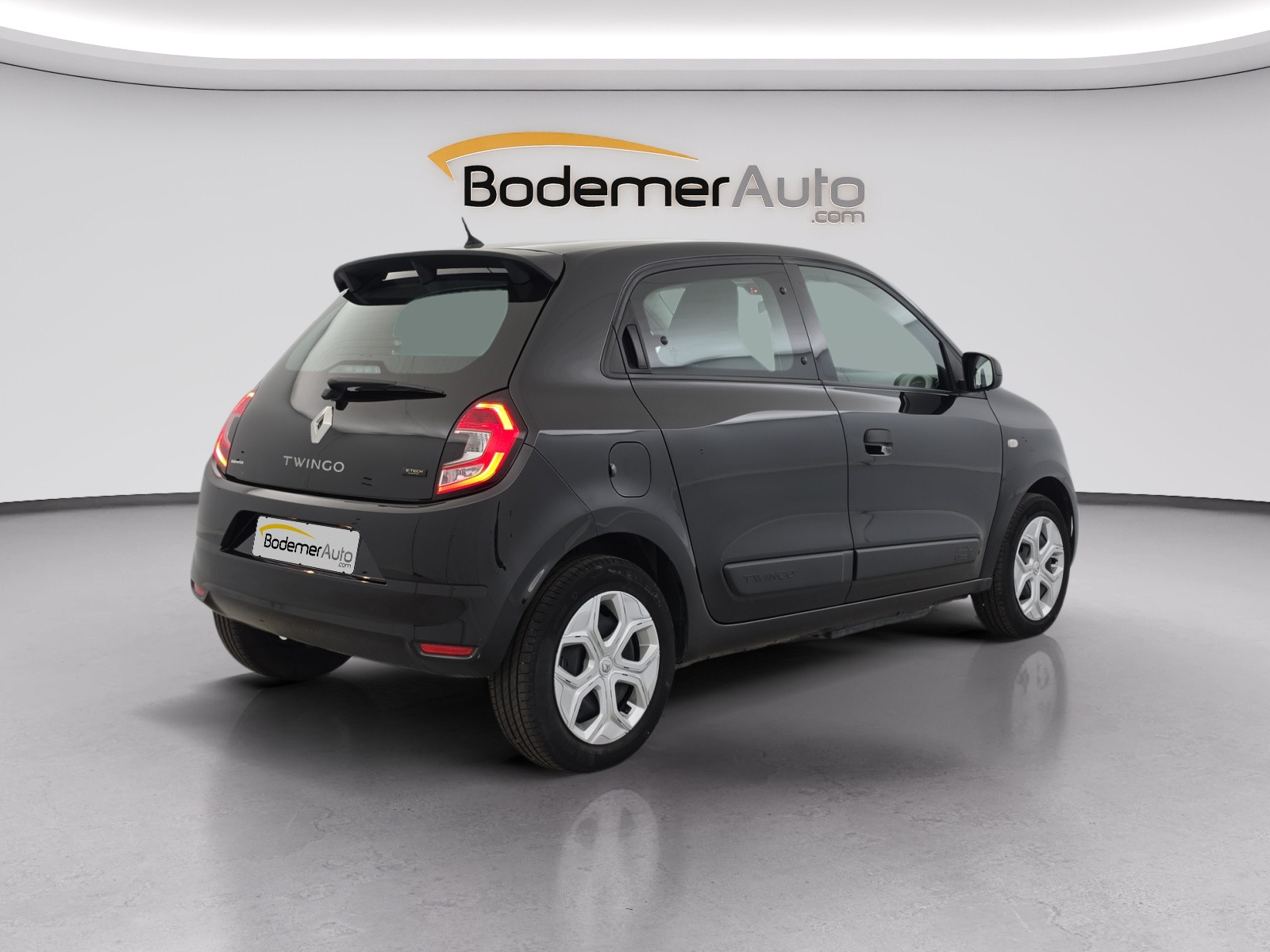 Vente en ligne Renault Twingo Electrique Twingo III E-Tech au prix de 12 590 €