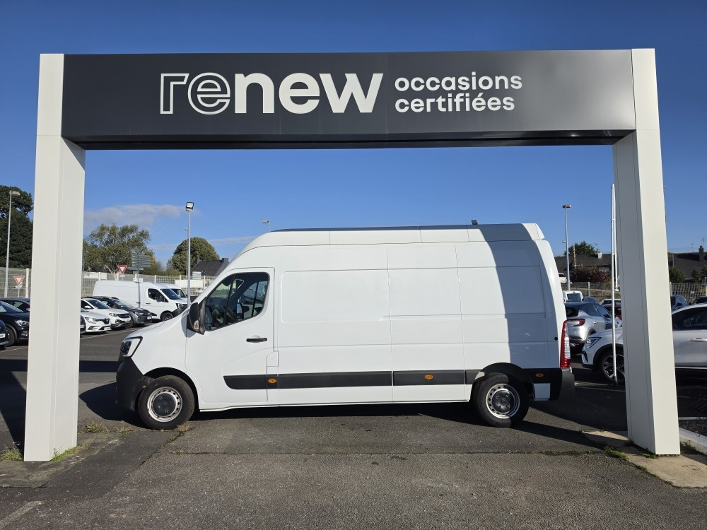 Renault Master Fourgon MASTER FGN TRAC F3500 L3H3 BLUE DCI 135 occasion de 2024 en vente à Loudéac