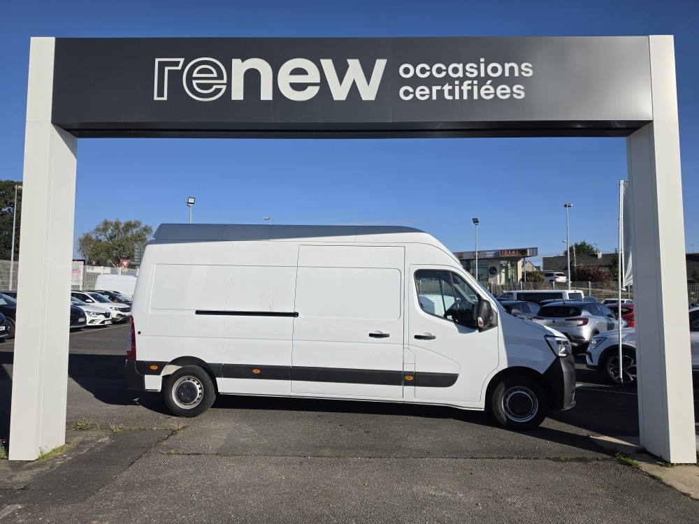Vente en ligne Renault Master Fourgon MASTER FGN TRAC F3500 L3H3 BLUE DCI 135 au prix de 25 290 €