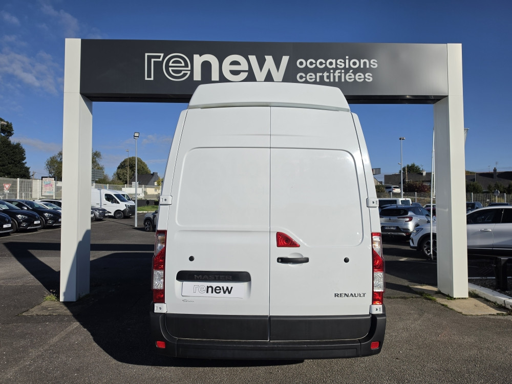 Vente en ligne Renault Master Fourgon MASTER FGN TRAC F3500 L3H3 BLUE DCI 135 au prix de 25 290 €