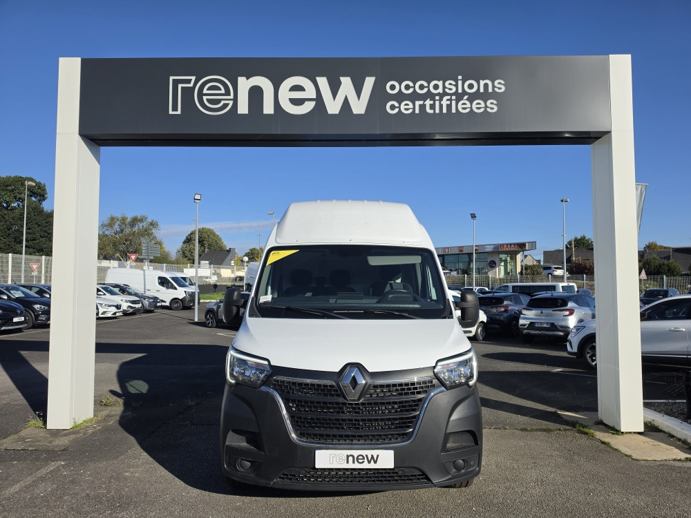 Vente en ligne Renault Master Fourgon MASTER FGN TRAC F3500 L3H3 BLUE DCI 135 au prix de 25 290 €