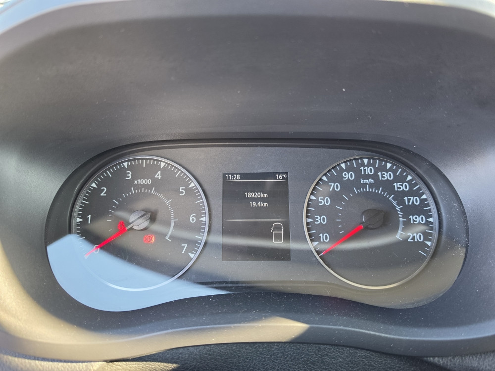 Vente en ligne Renault Master Fourgon MASTER FGN TRAC F3500 L3H3 BLUE DCI 135 au prix de 25 290 €