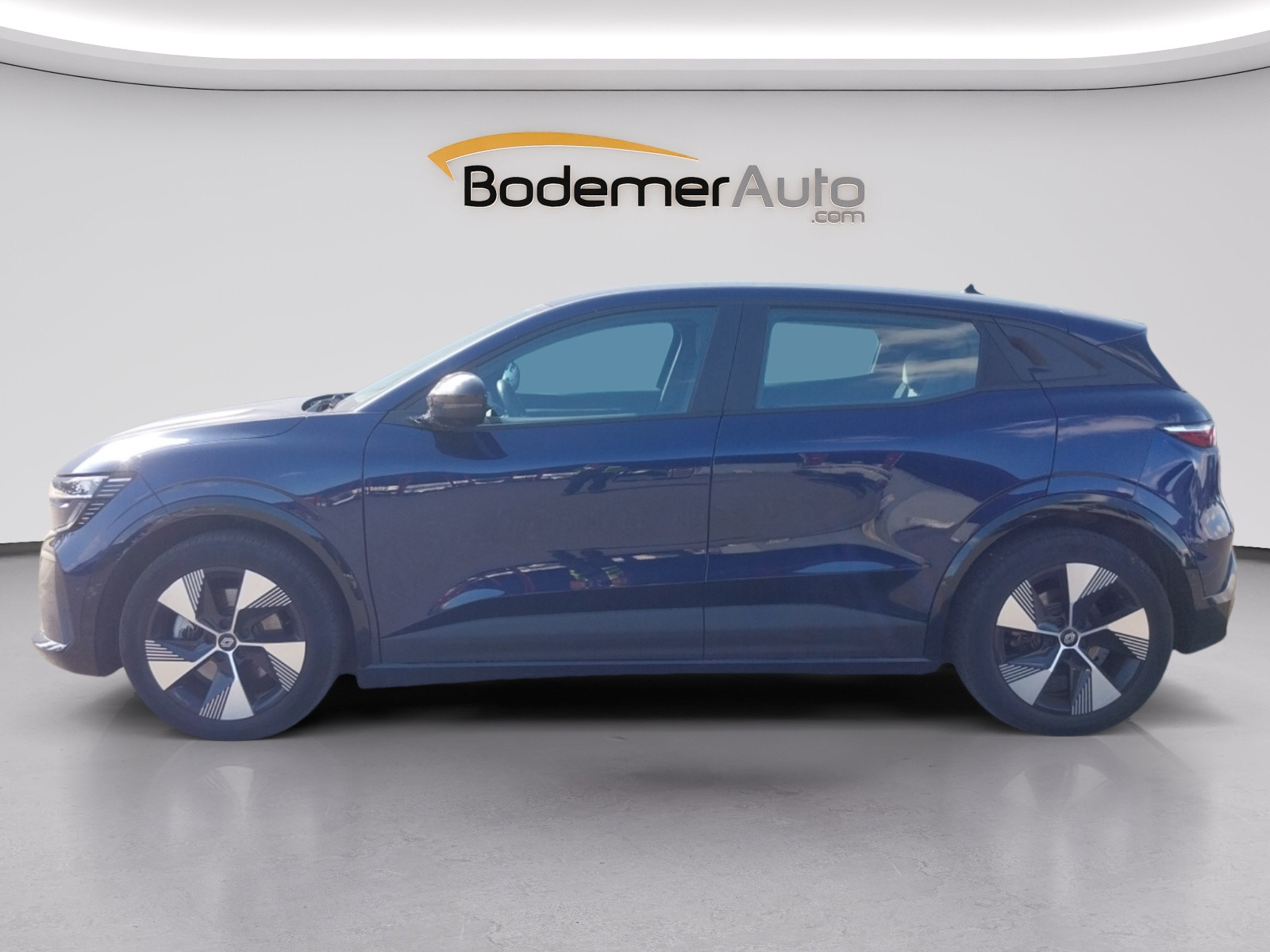 Vente en ligne Renault Megane E-Tech  EV60 220 ch super charge au prix de 25 690 €