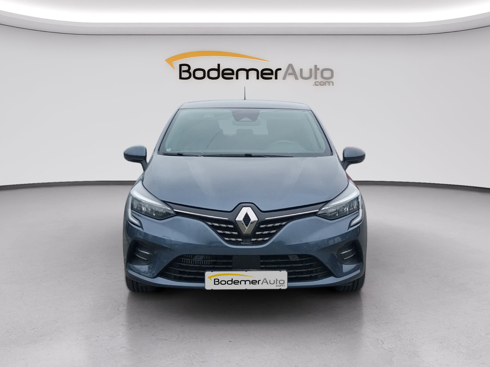 Vente en ligne Renault Clio 5 Clio TCe 90 - 21N au prix de 14 190 €
