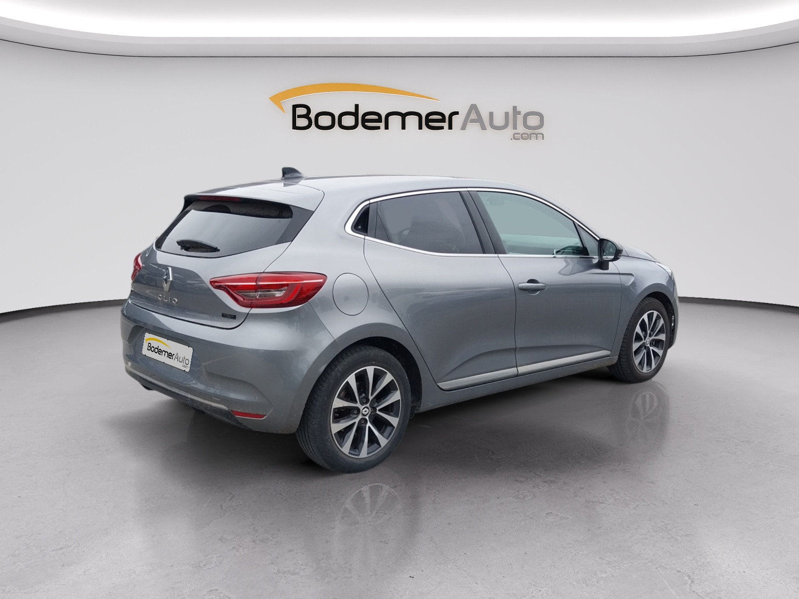 Vente en ligne Renault Clio 5 Clio E-Tech full hybrid 145 au prix de 18 290 €