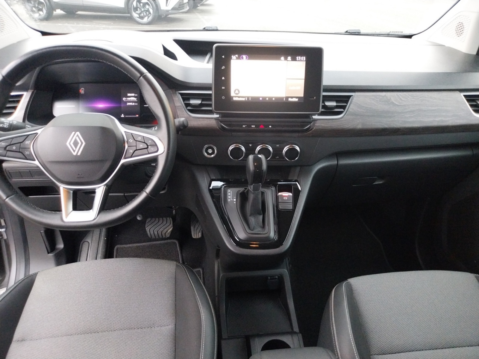 Vente en ligne Renault Kangoo  Blue dCi 115 auto GSR2 au prix de 26 990 €