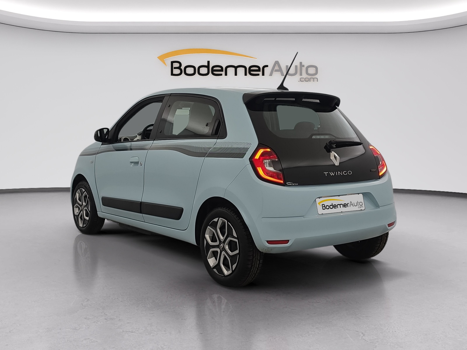 Vente en ligne Renault Twingo Electrique Twingo III E-Tech au prix de 12 790 €