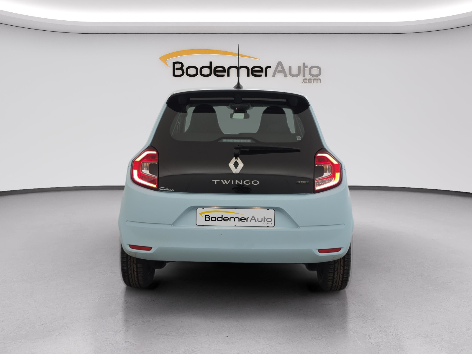 Vente en ligne Renault Twingo Electrique Twingo III E-Tech au prix de 12 790 €