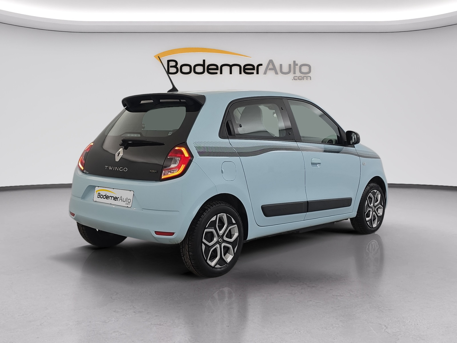 Vente en ligne Renault Twingo Electrique Twingo III E-Tech au prix de 12 790 €