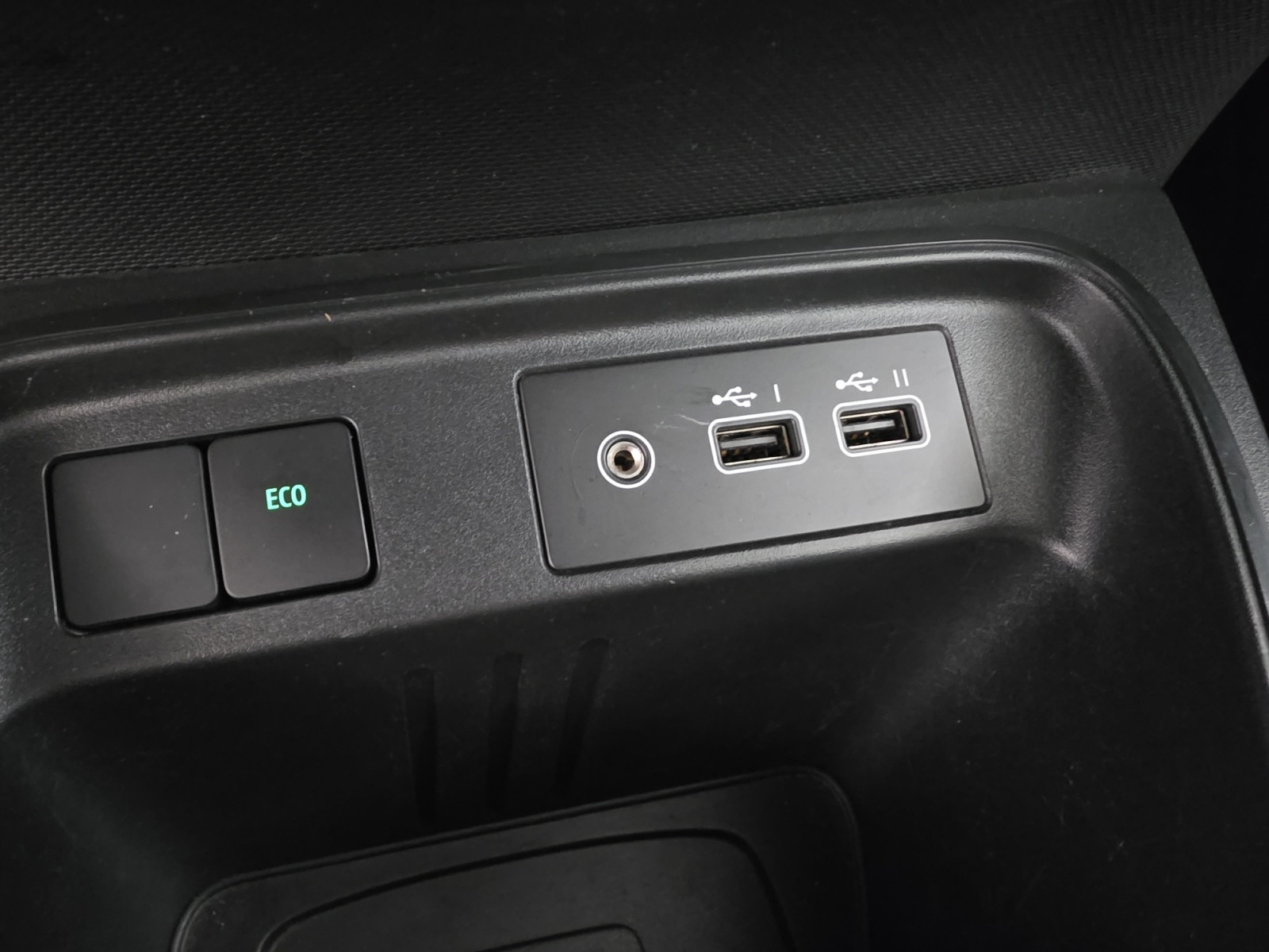Vente en ligne Renault Twingo Electrique Twingo III E-Tech au prix de 12 790 €