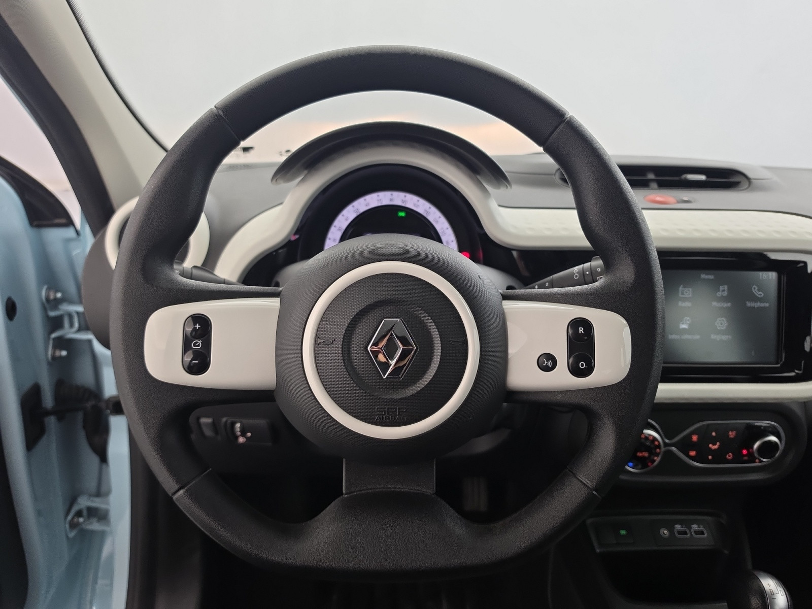 Vente en ligne Renault Twingo Electrique Twingo III E-Tech au prix de 12 790 €