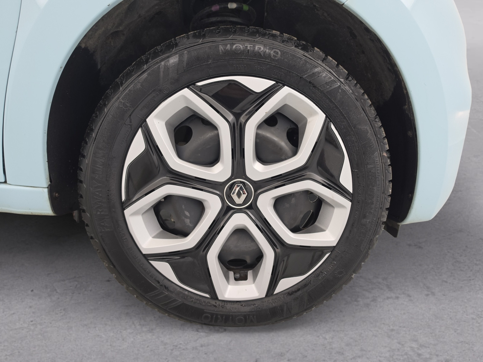 Vente en ligne Renault Twingo Electrique Twingo III E-Tech au prix de 12 790 €