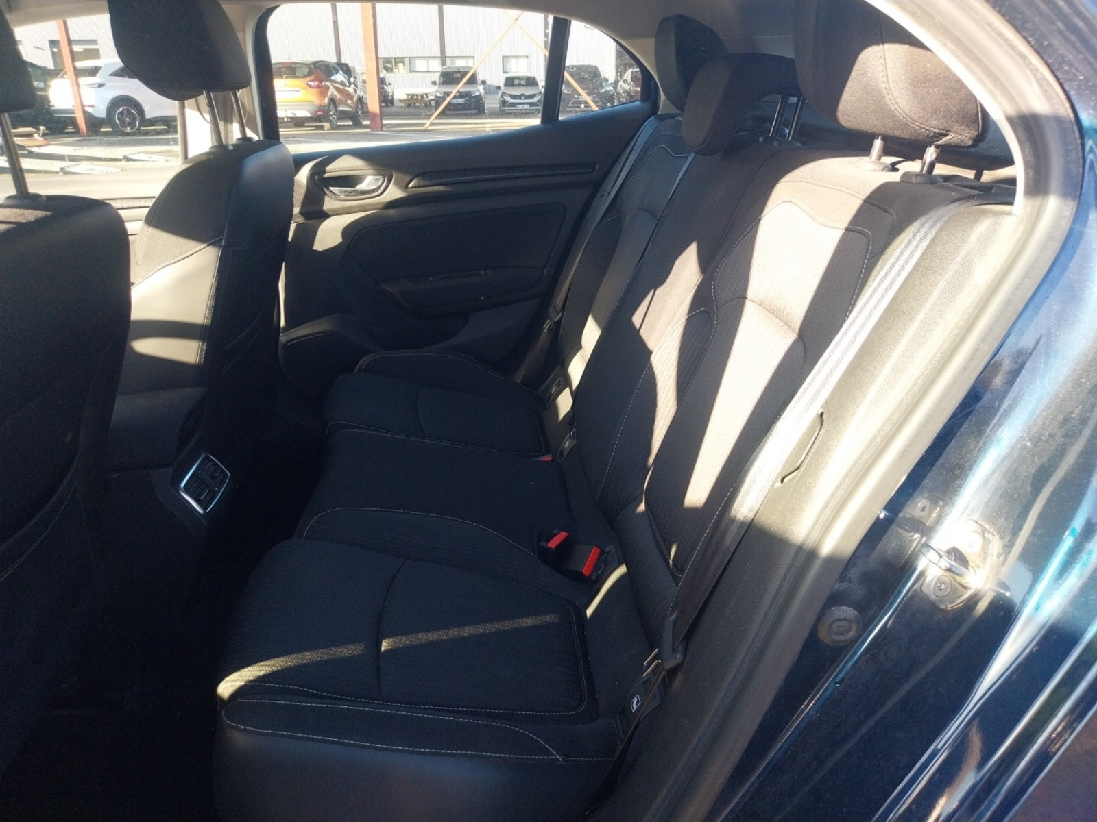 Vente en ligne Renault Megane 4 Mégane IV Berline dCi 90 Energy au prix de 10 990 €