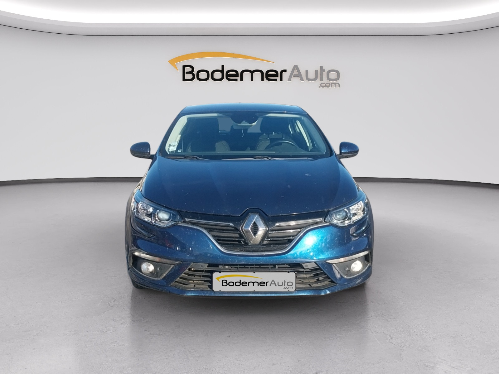 Vente en ligne Renault Megane 4 Mégane IV Berline dCi 90 Energy au prix de 10 990 €