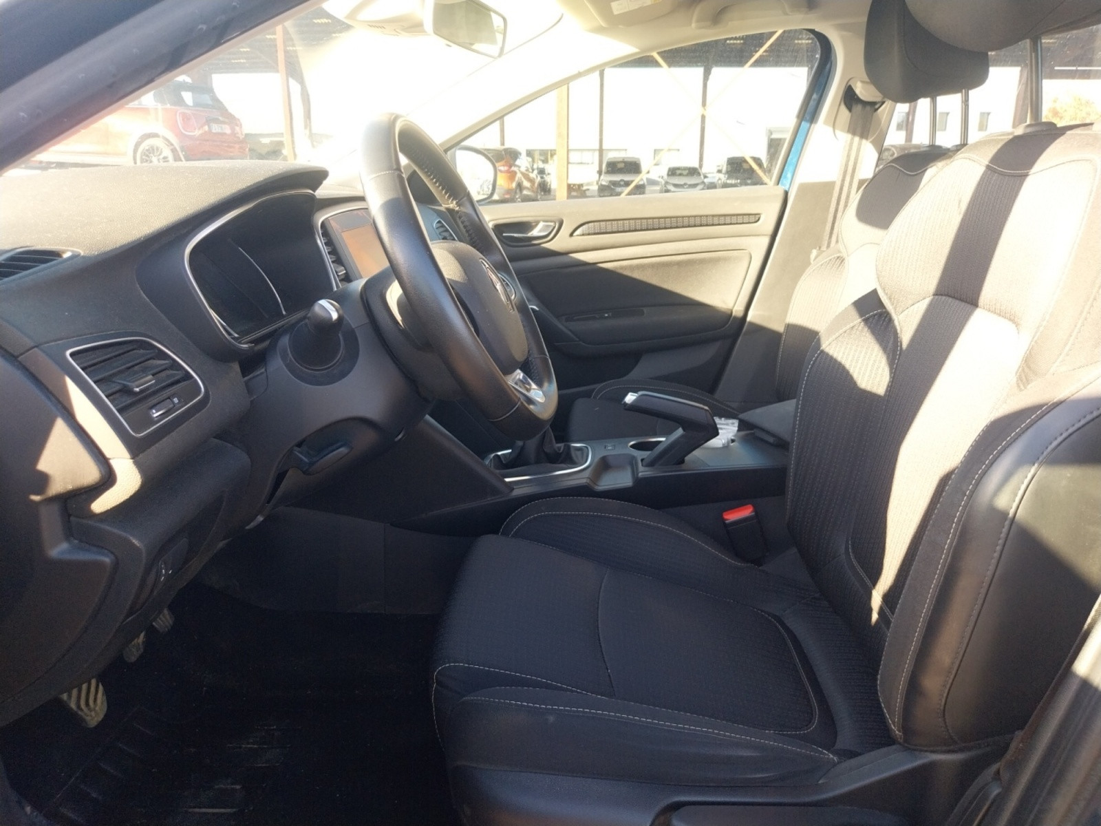 Vente en ligne Renault Megane 4 Mégane IV Berline dCi 90 Energy au prix de 10 990 €