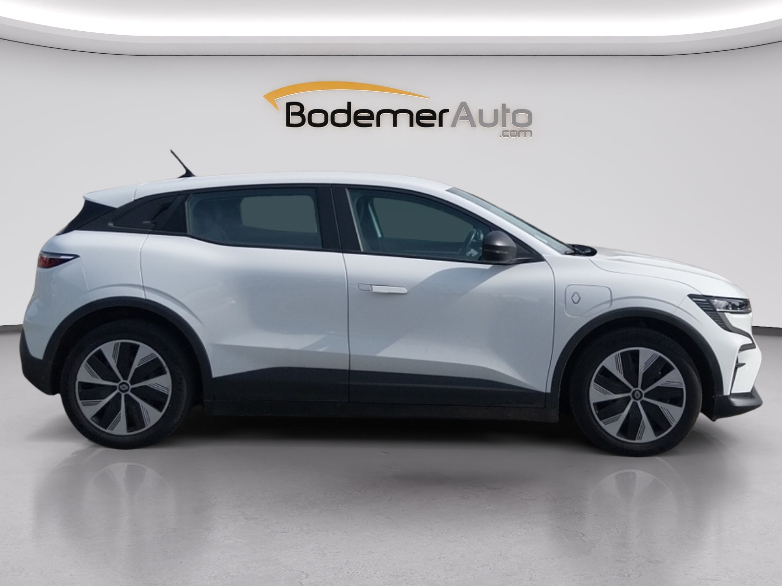 Vente en ligne Renault Megane E-Tech  EV60 130ch super charge au prix de 23 990 €