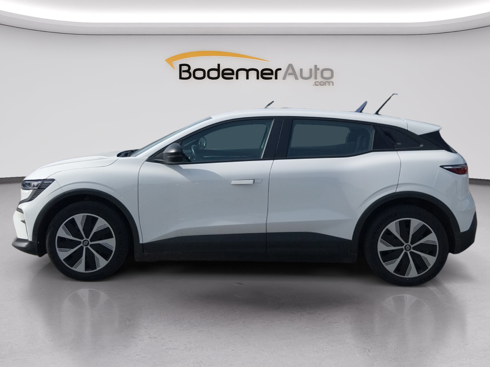 Vente en ligne Renault Megane E-Tech  EV60 130ch super charge au prix de 23 990 €
