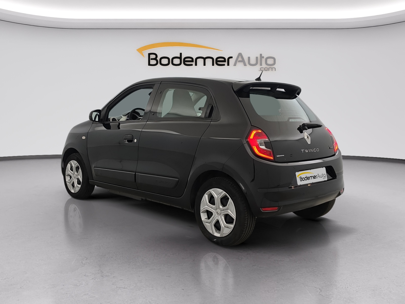 Vente en ligne Renault Twingo Electrique Twingo III E-Tech au prix de 12 590 €