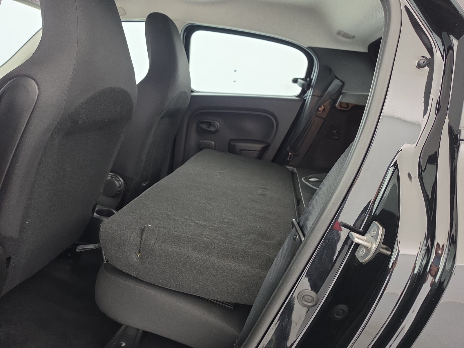 Vente en ligne Renault Twingo Electrique Twingo III E-Tech au prix de 12 590 €